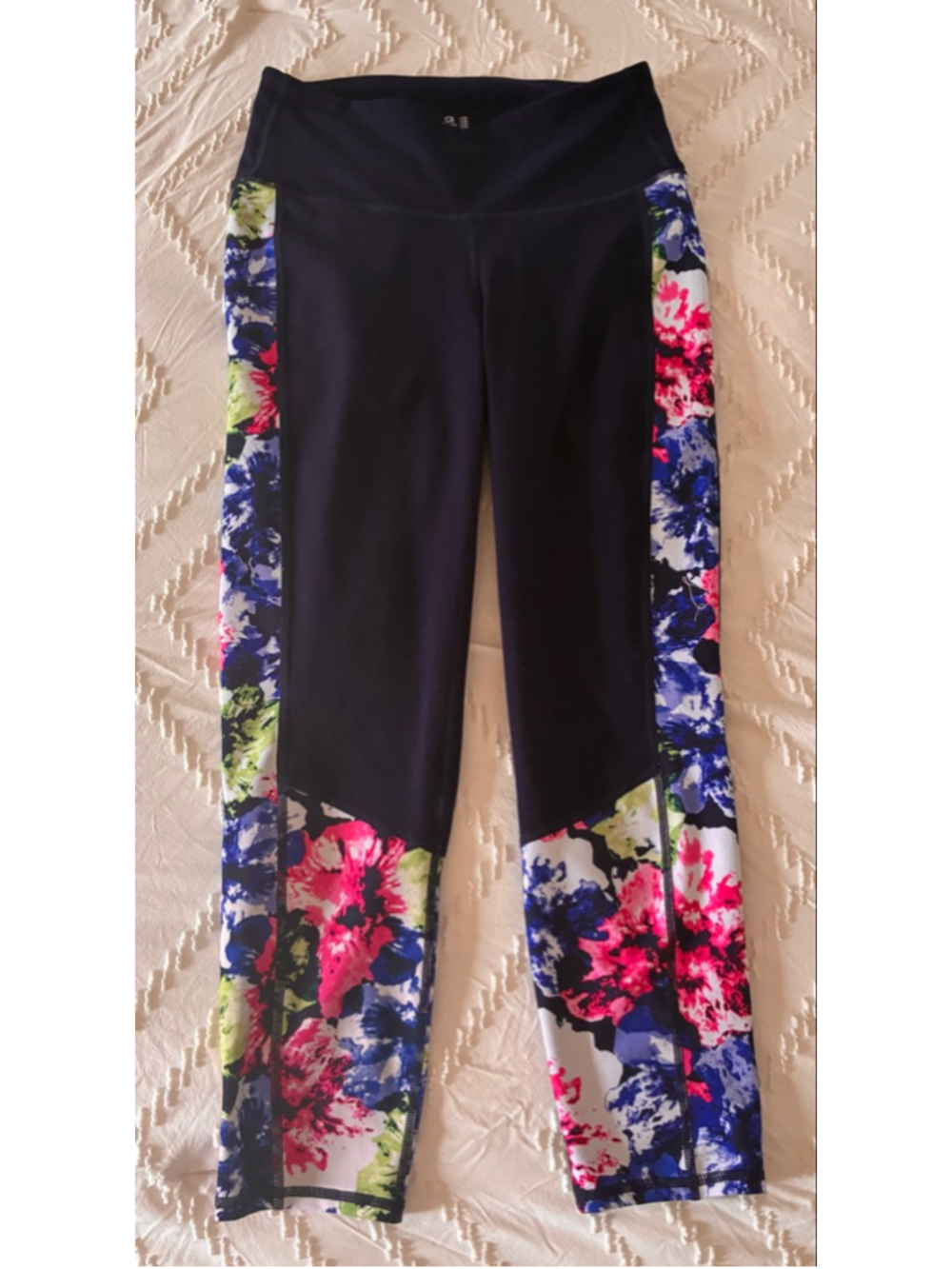 Women's GapFit Navy Floral Leggings M